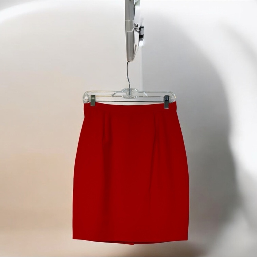 VotreNom‎ NWT Red Skirt for Women Size Petite 42 (European Size)